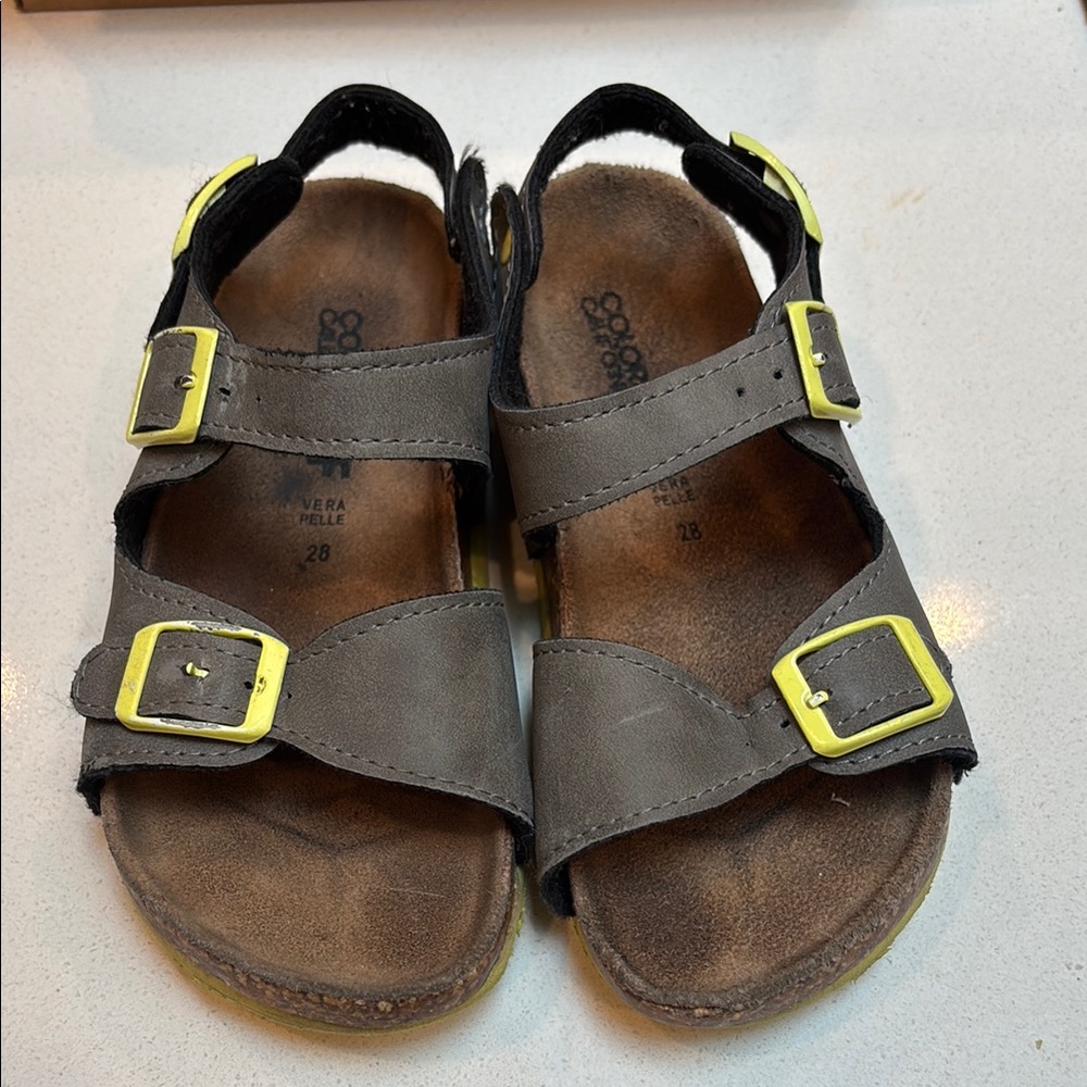 Colors of California Gray and Yellow Sandals with Ergonomic Design
